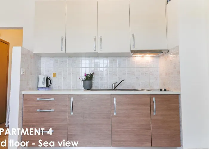 Beautiful Sea View Apartments - Niko Ceko